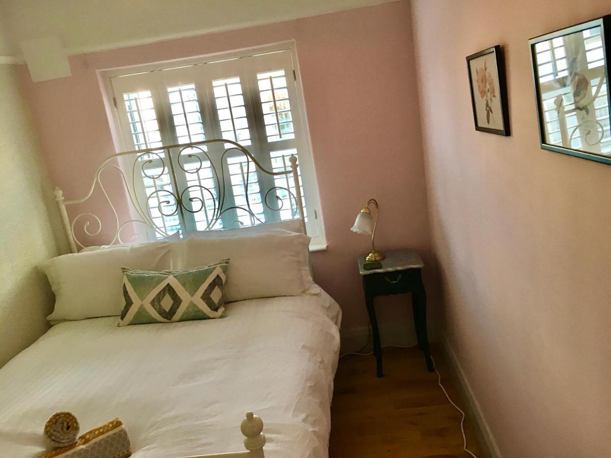 St Mary'S Cottage Boston Spa Екстериор снимка